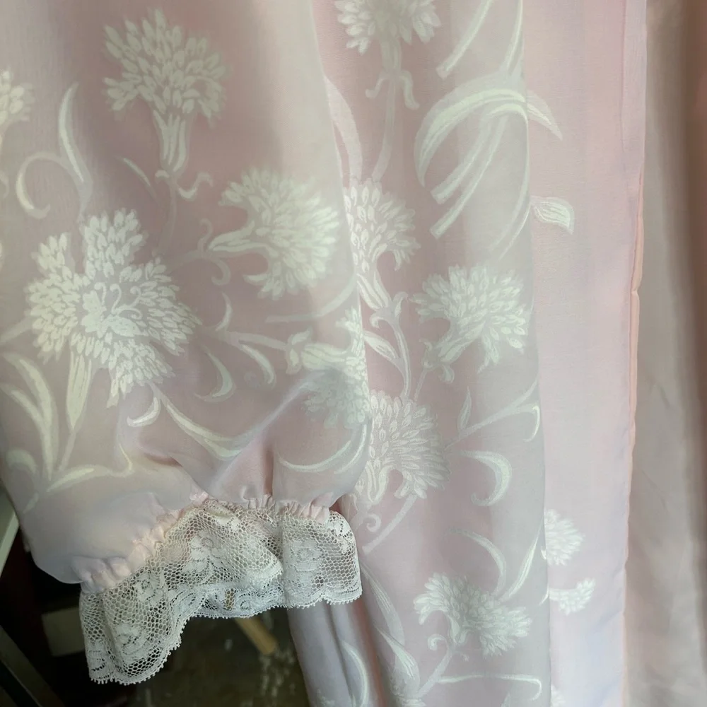 Vintage Saks Fifth Avenue boudoir jacket dress - Picture 3 of 5